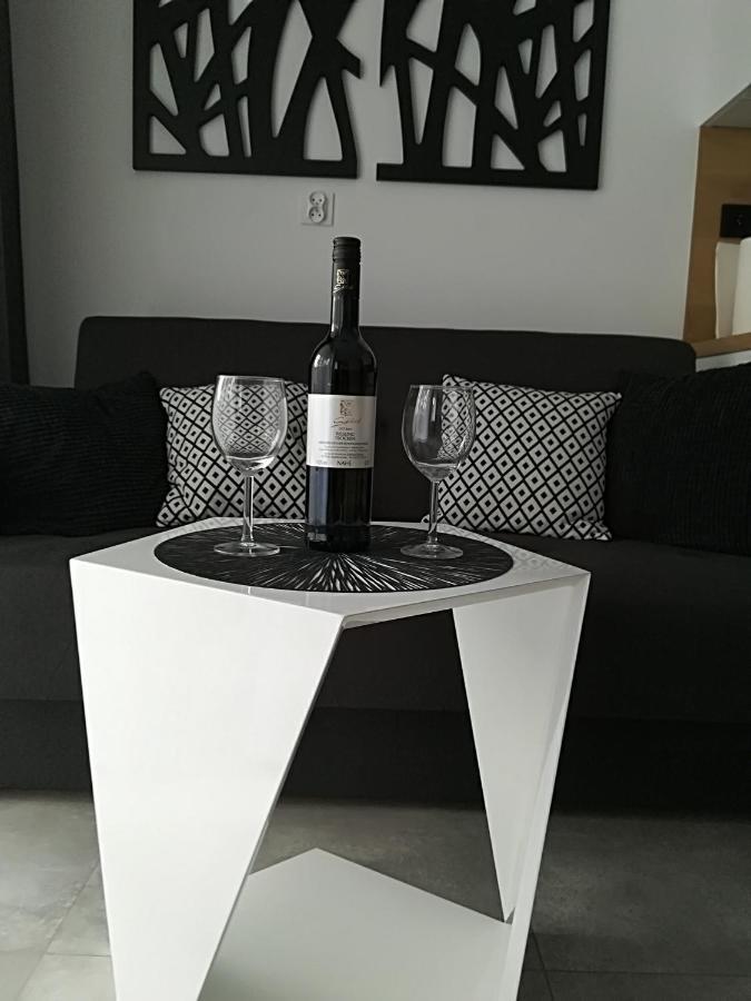 Apartament Wroclaw Centrum Dorzecze Legnickiej Exteriör bild