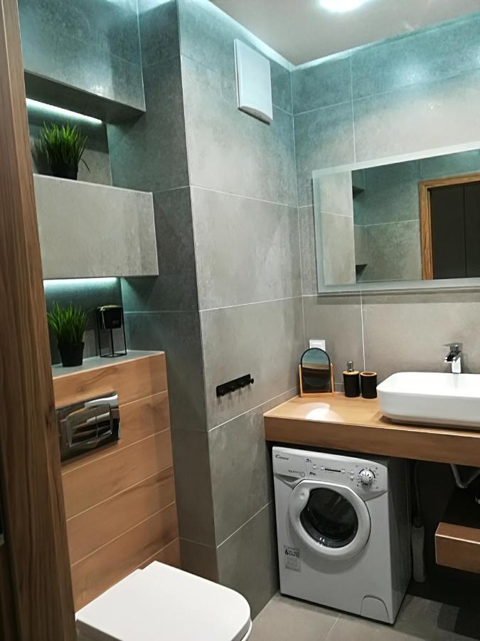 Apartament Wroclaw Centrum Dorzecze Legnickiej Exteriör bild